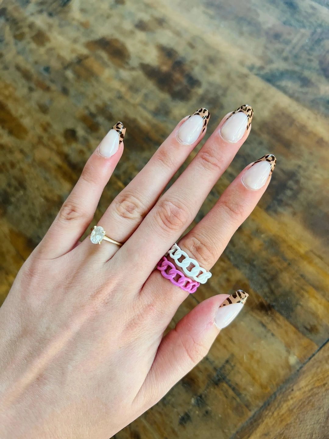 Enamel Chain Link Adjustable Rings on Simply Obsessed