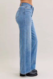 JUDY BLIUE Mid Rise Retro Wide Leg Jeans on Simply Obsessed