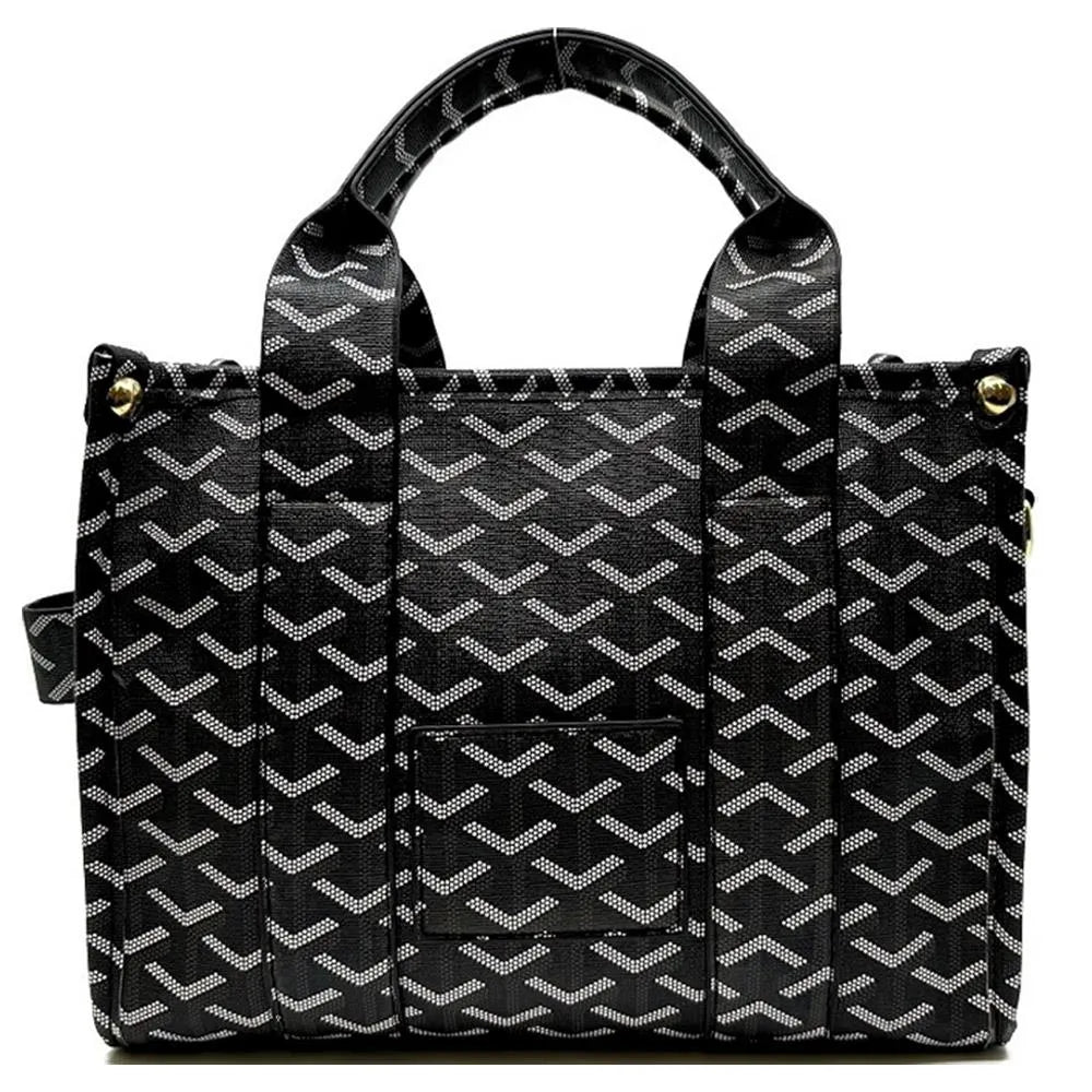French Inspired Chevron Pattern Tote on Simply Obsessed