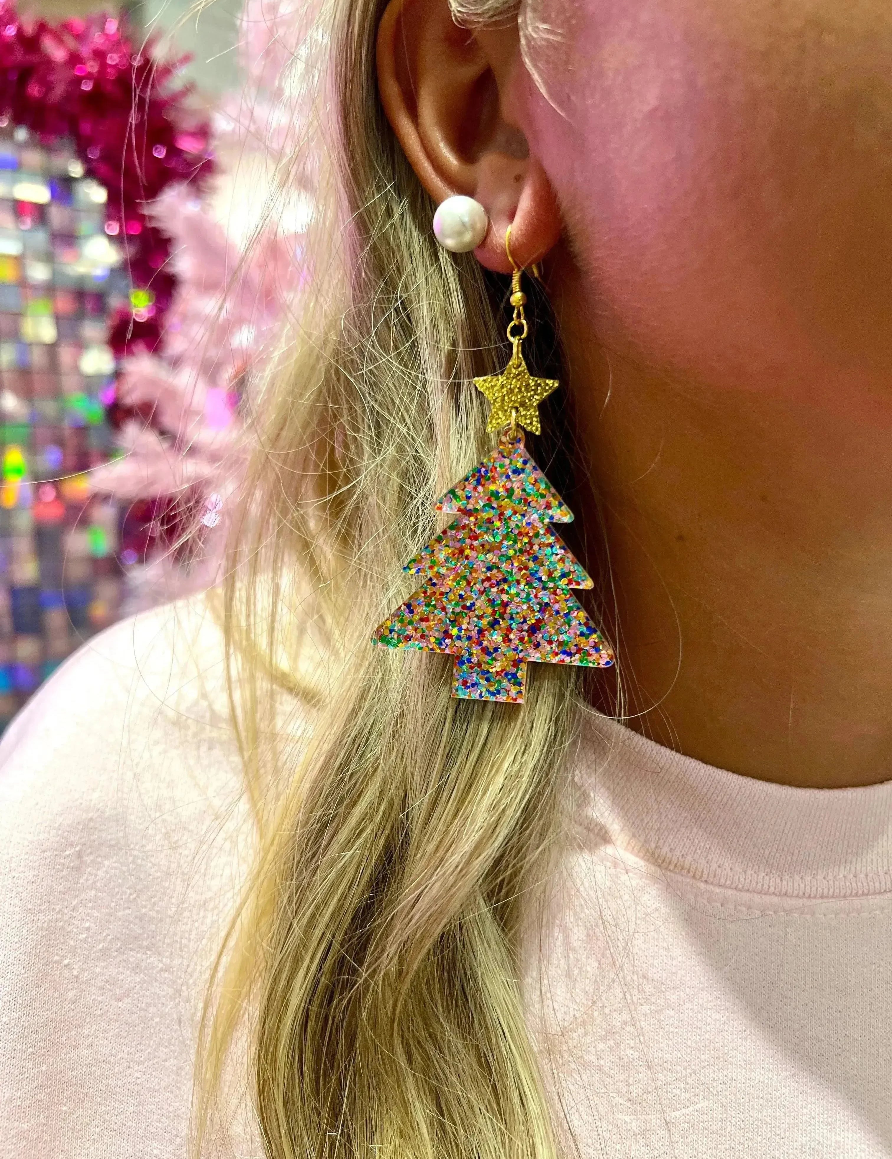 Glitter Christmas Tree Earrings on Simply Obsessed
