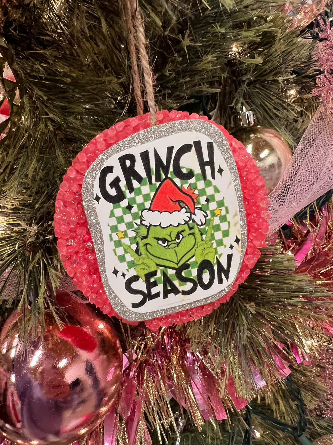 Grinch Season Freshie on Simply Obsessed