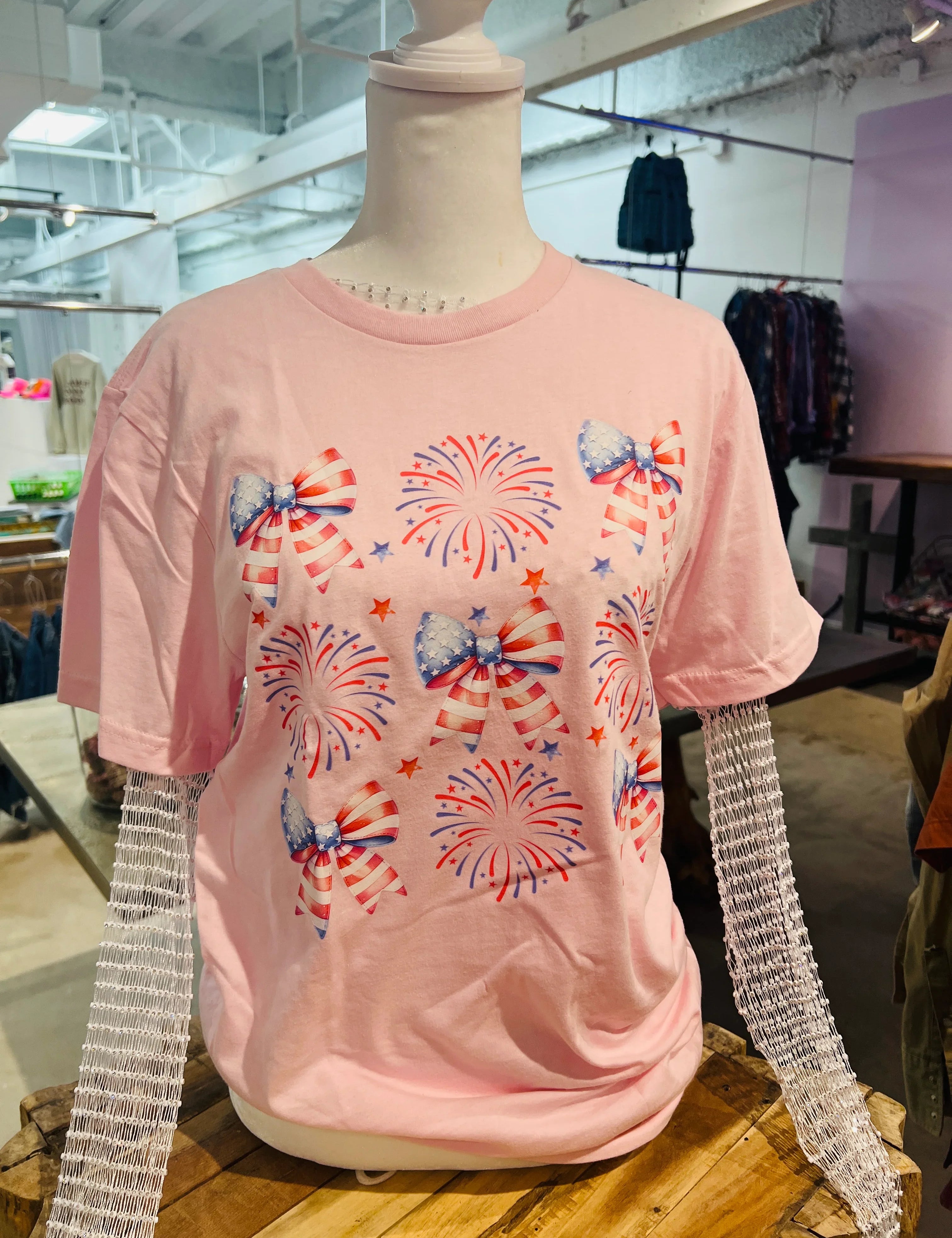 KIG Patriotic Bow Tee on Simply Obsessed