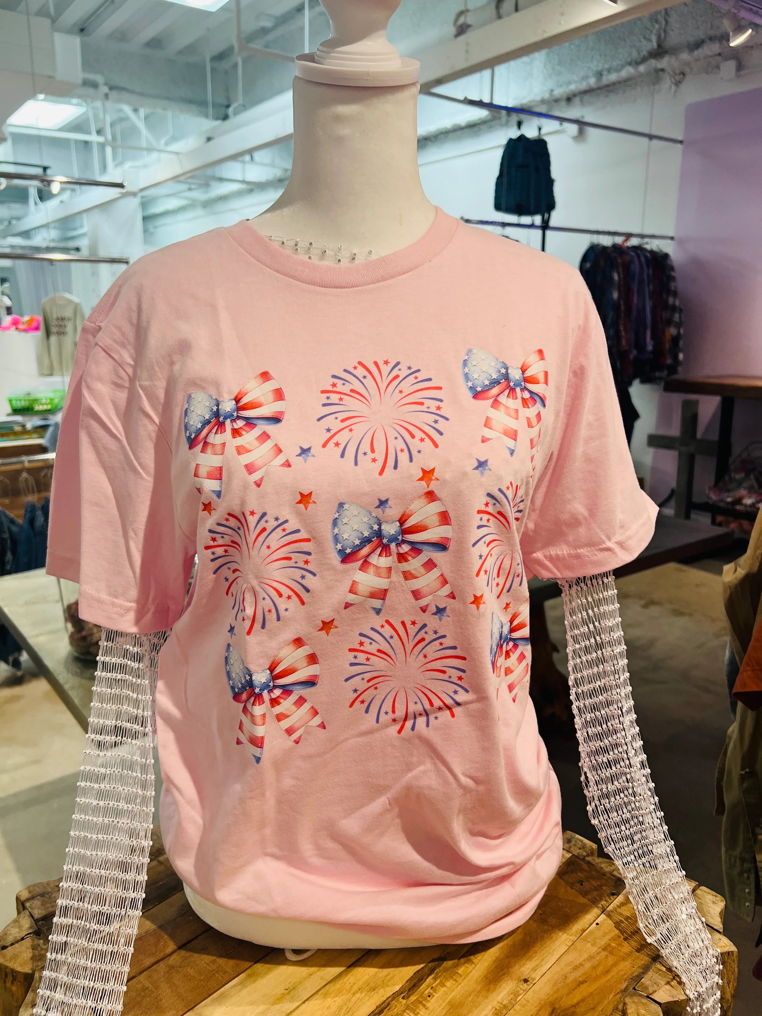 KIG Patriotic Bow Tee on Simply Obsessed
