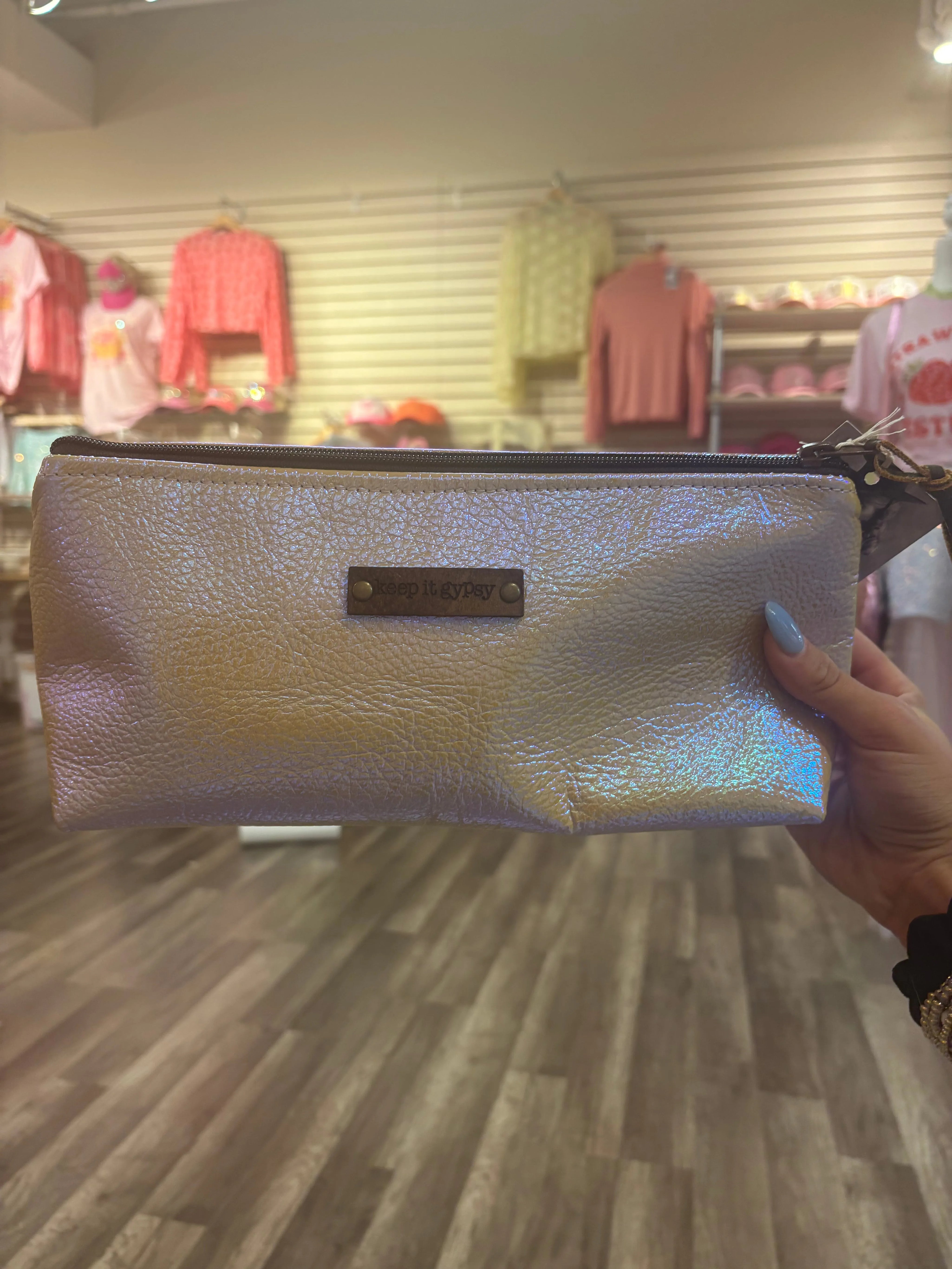 KIG Shimmer Makeup Bags on Simply Obsessed