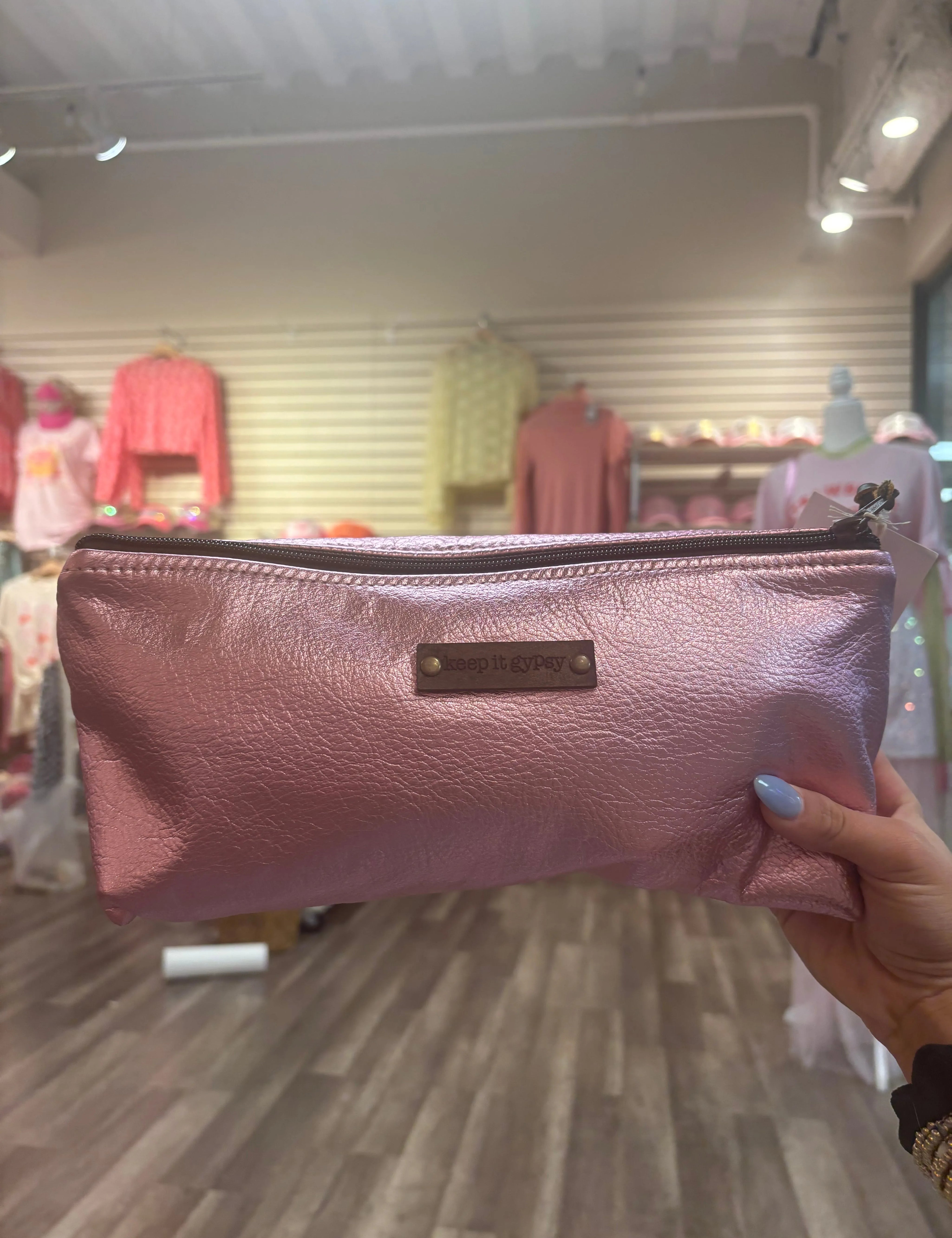 KIG Shimmer Makeup Bags on Simply Obsessed