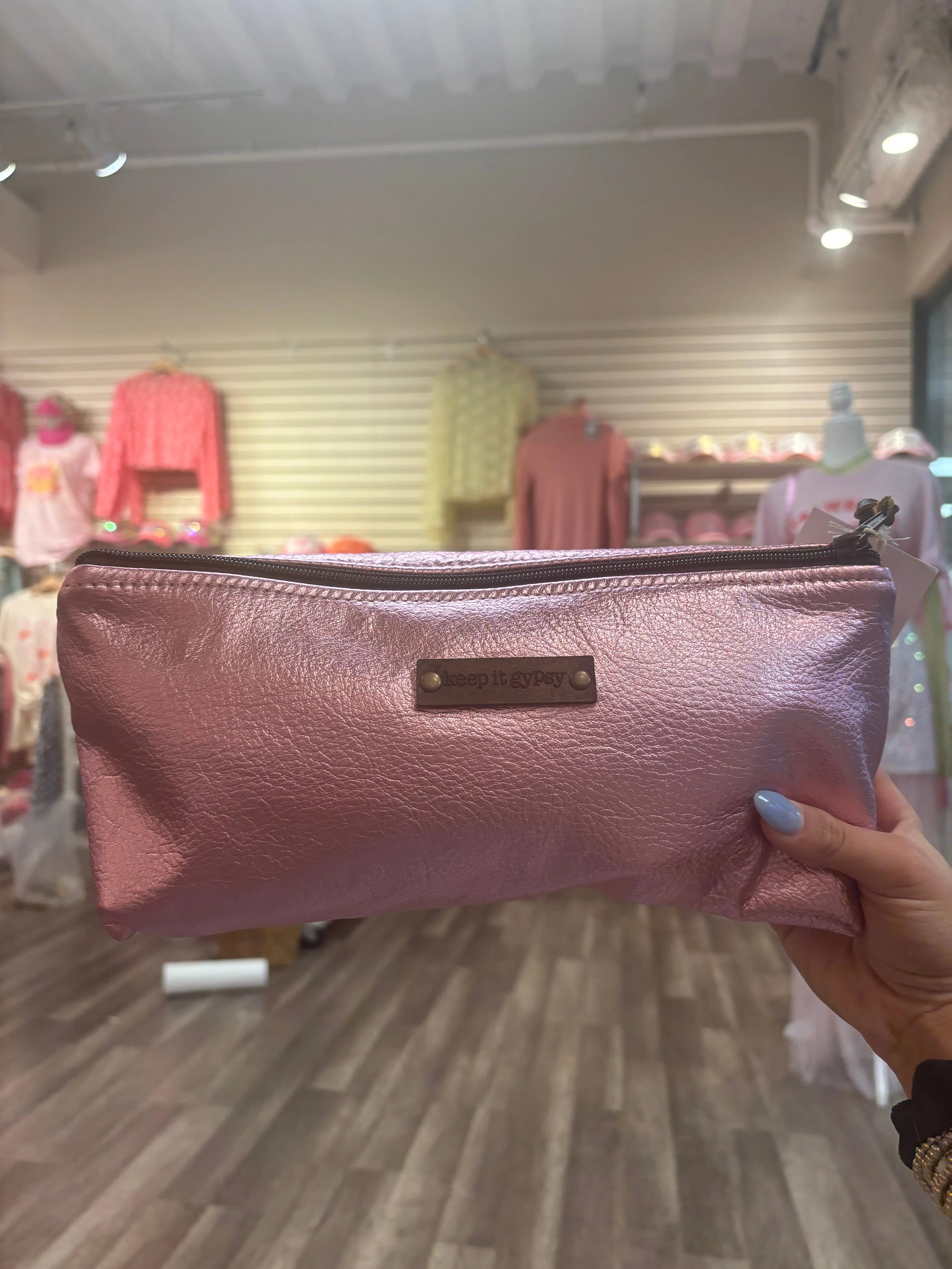 KIG Shimmer Makeup Bags on Simply Obsessed