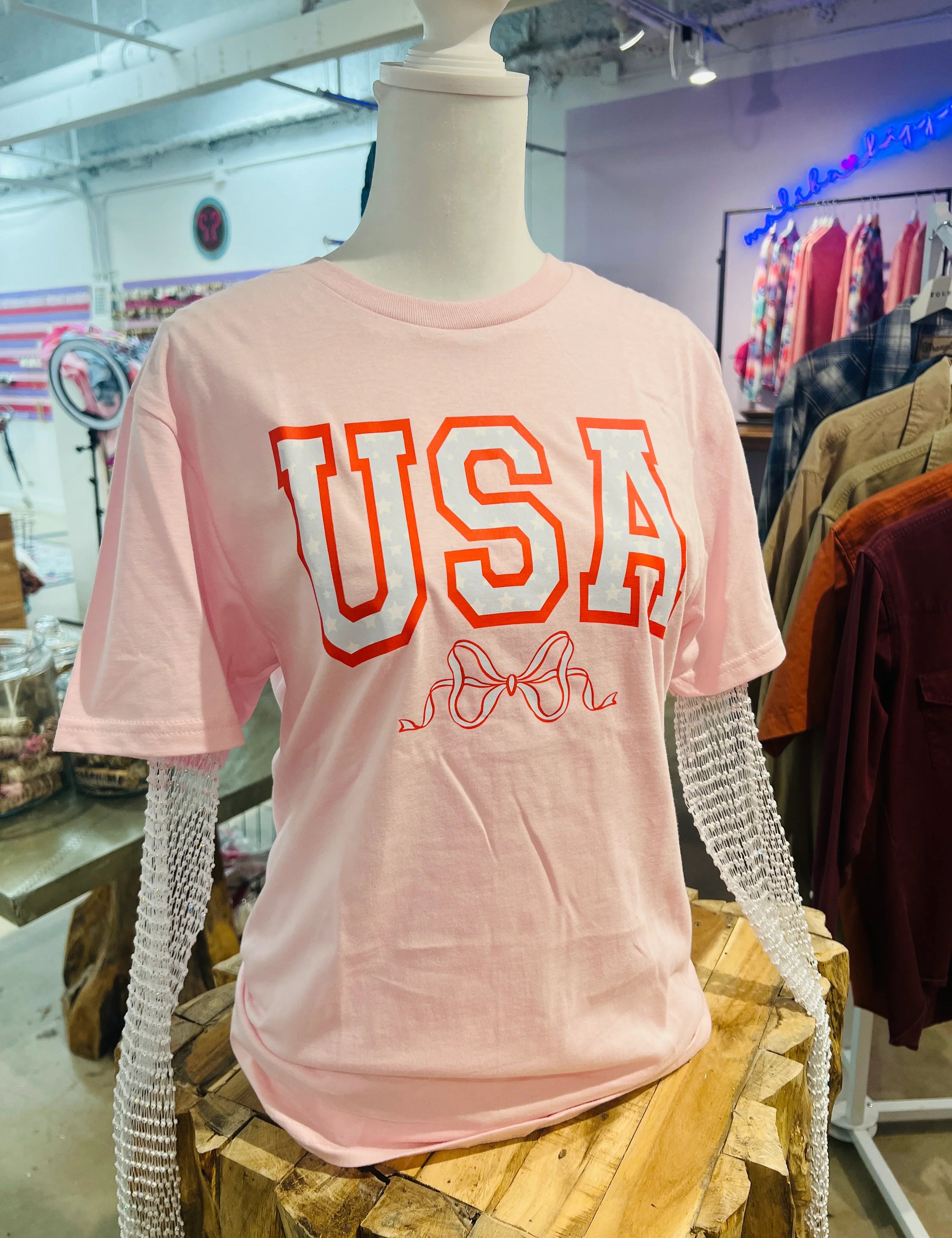 KIG USA Bow Tee on Simply Obsessed