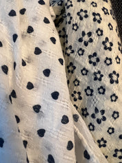 LA FINDS Ditzy Pattern Scarf on Simply Obsessed