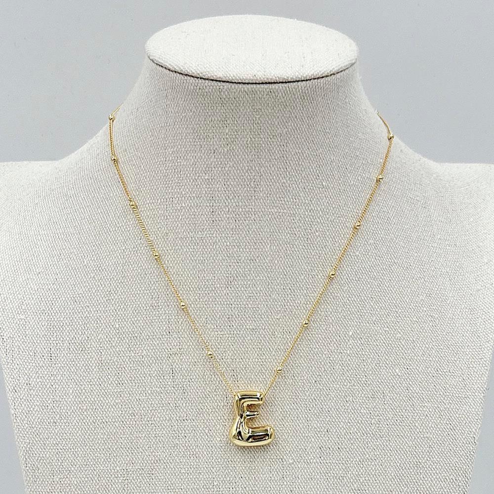 LA Finds Gold Bubble Letter Necklaces on Simply Obsessed