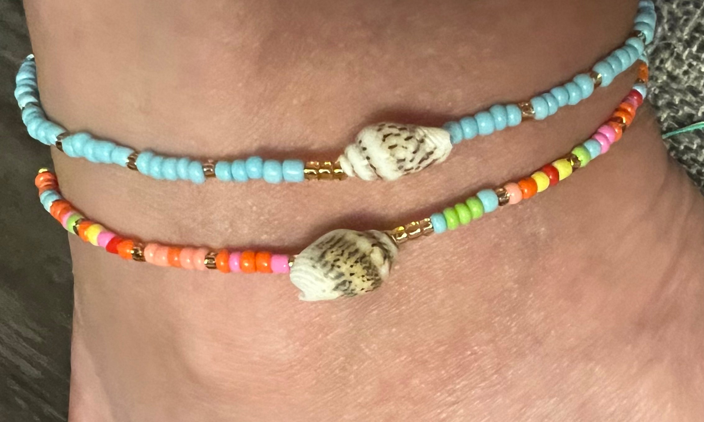 LA FINDS Shell &amp; Seed Bead Anklet on Simply Obsessed