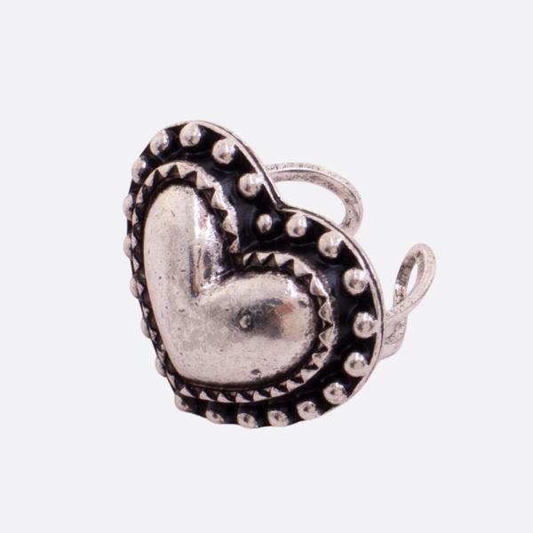 LA Finds Studded Adjustable Heart Ring on Simply Obsessed