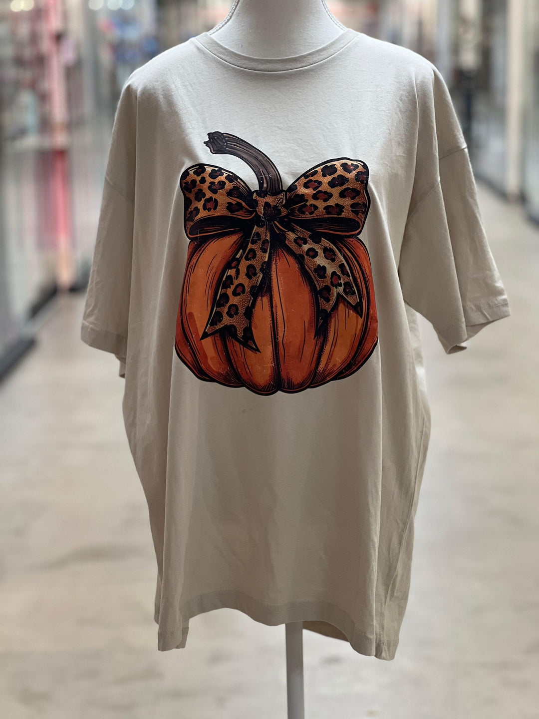 Leopard Bow Pumpkin Tee on Simply Obsessed
