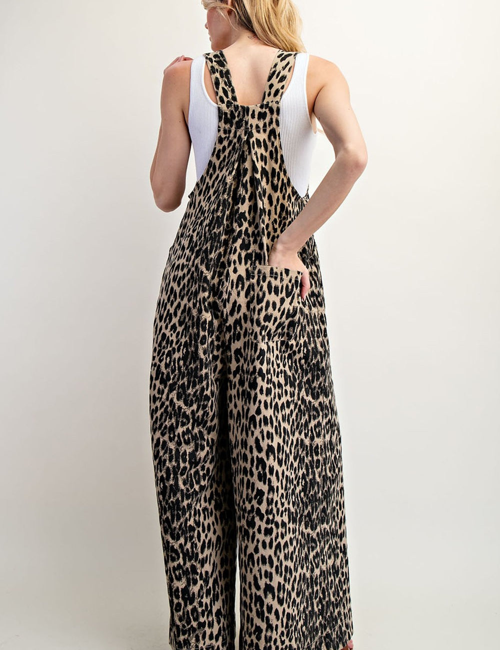 EESOME Leopard Wide Leg Jumpsuit * Vegas Lives* (Copy) on Simply Obsessed