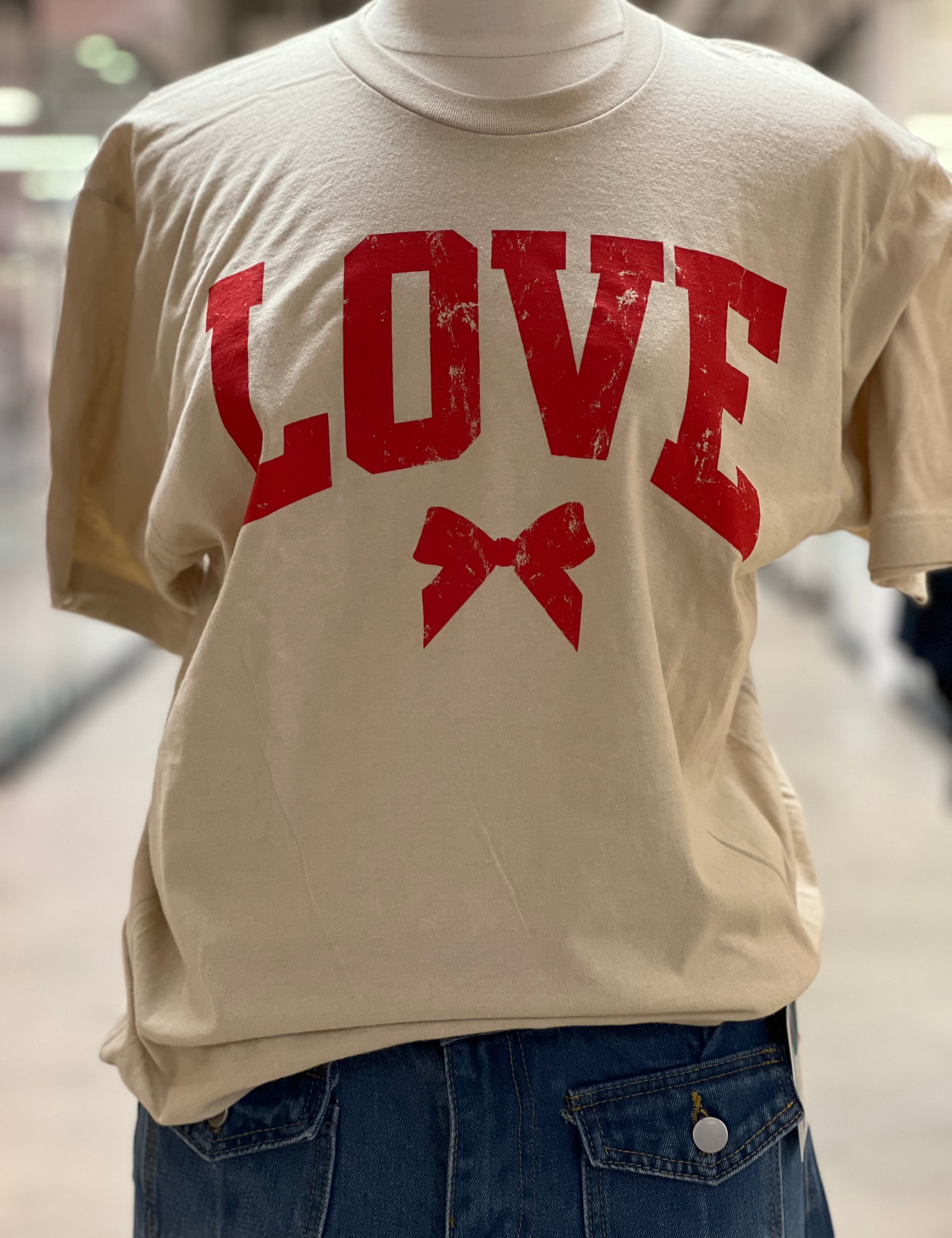 Love Tee on Simply Obsessed
