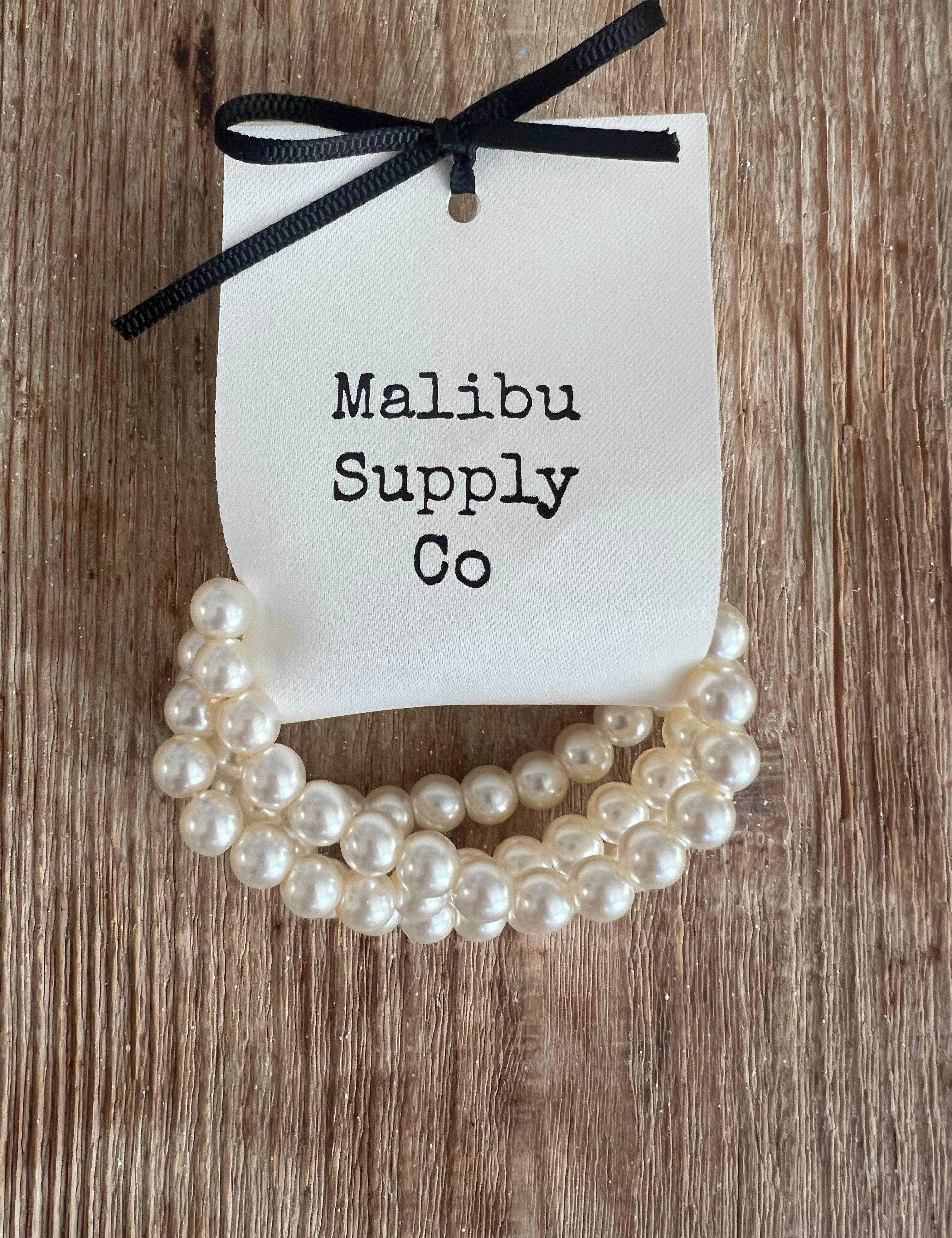 MALIBU SUPPLY CO Set of 4 Pearl Bracelets on Simply Obsessed