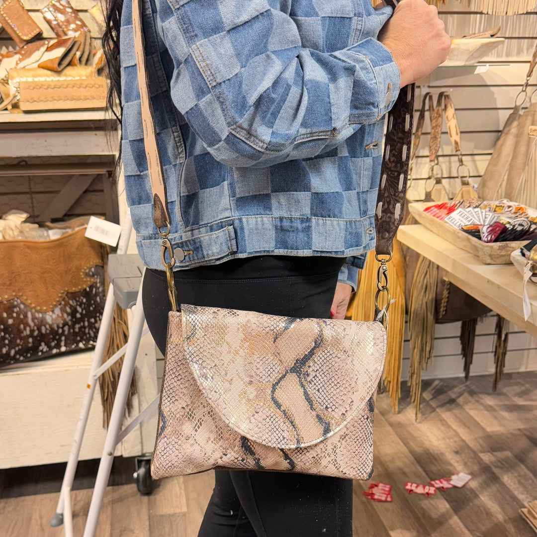 *MARKET SPECIAL* KIG Carolina Bag - PINK SNAKE on Simply Obsessed