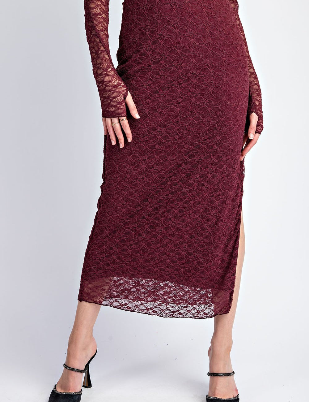 EESOME Lace Side Slit Maxi Skirt * Vegas Lives* on Simply Obsessed