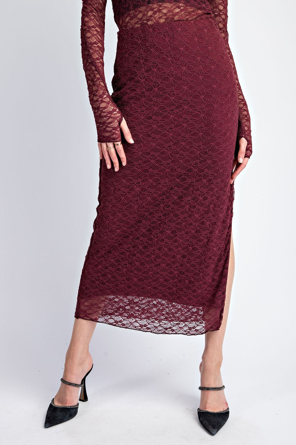 EESOME Lace Side Slit Maxi Skirt * Vegas Lives* on Simply Obsessed