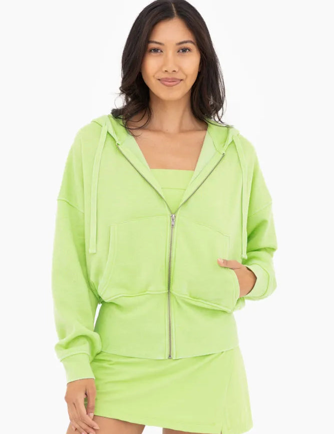  Tapered Sleeves - GREEN GLOW on Simply Obsessed