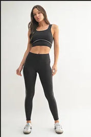 MONO B FlexFit Contrast Active Set - BLACK on Simply Obsessed