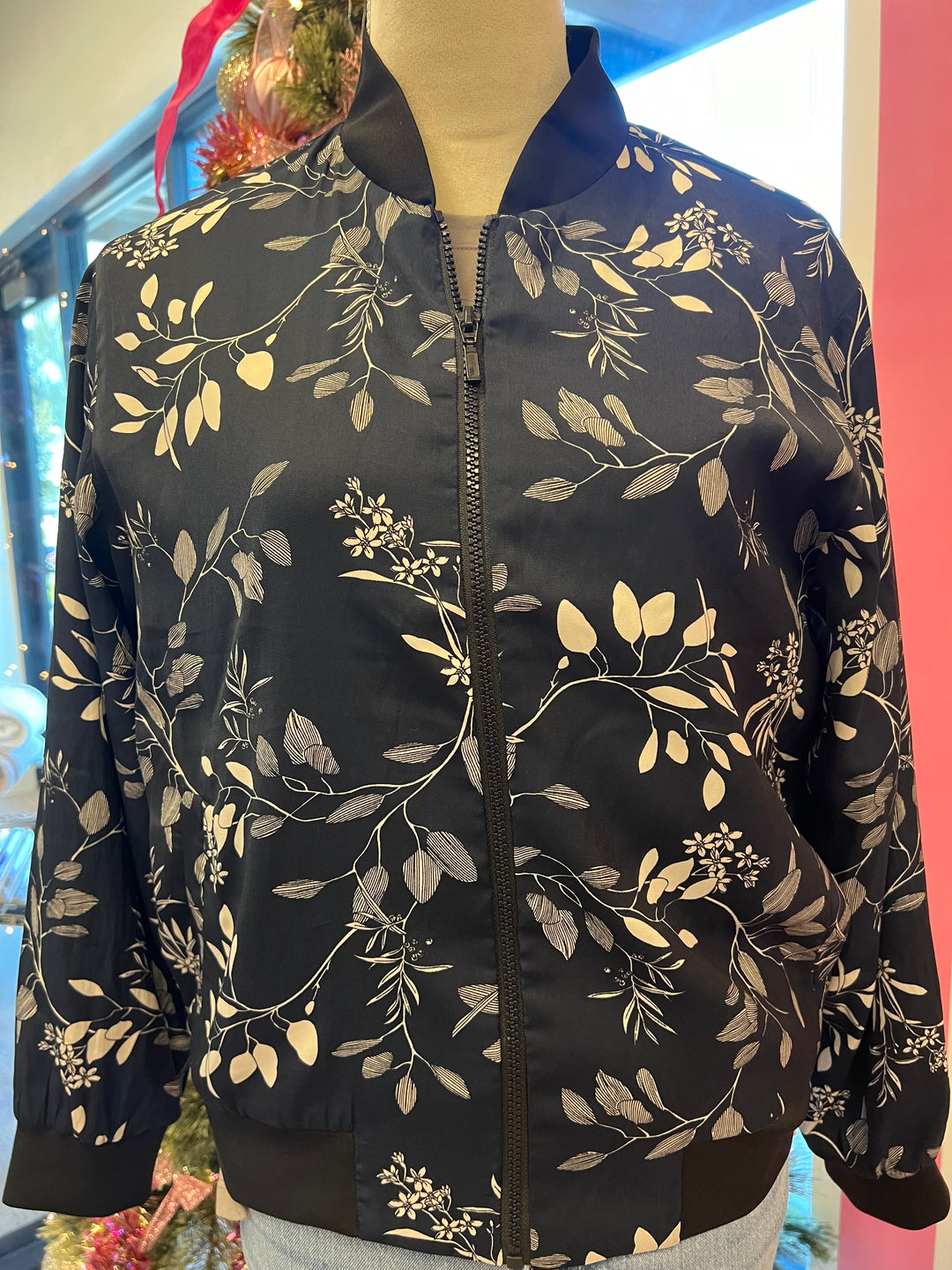 Navy Floral Jacket on Simply Obsessed