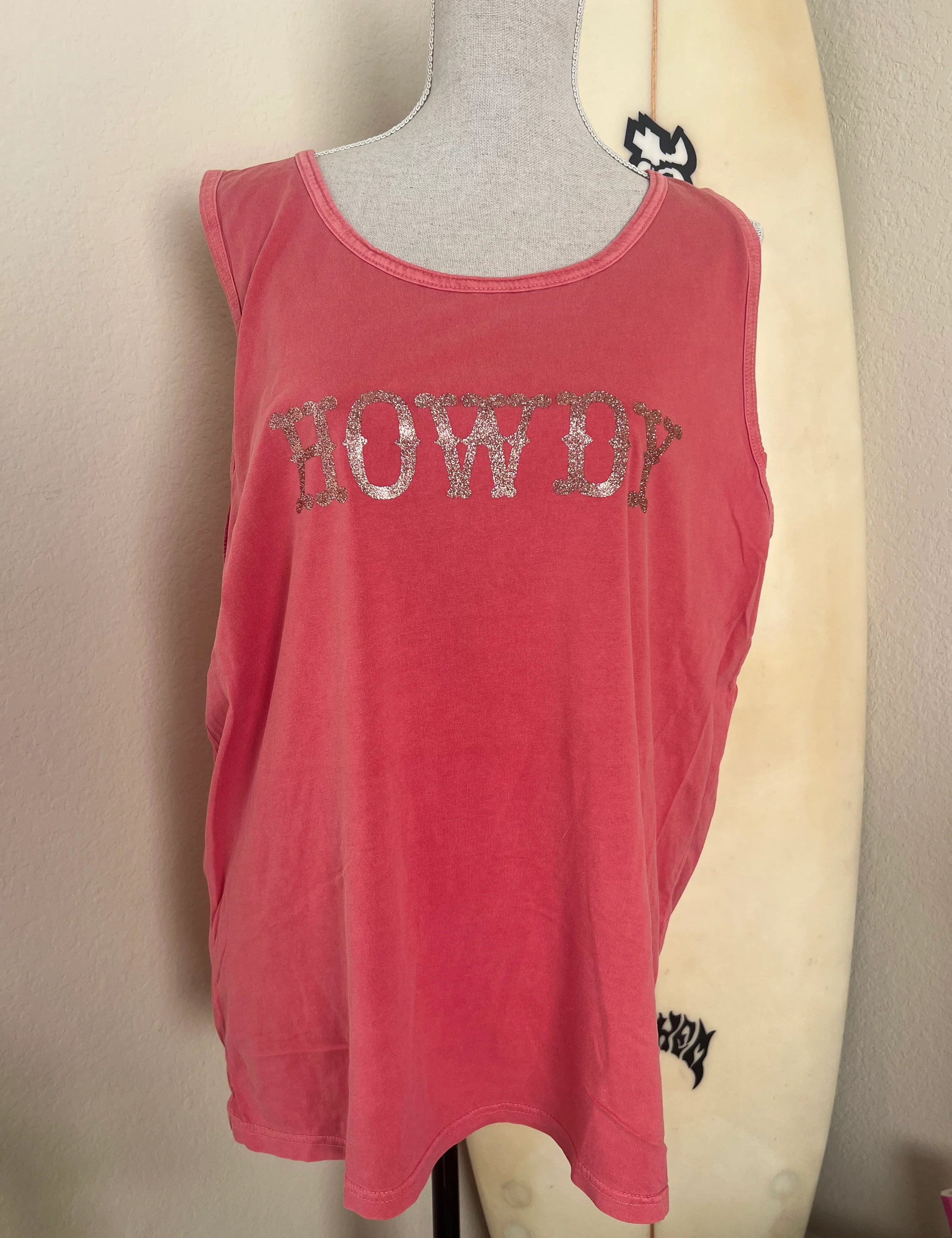 Oversized Howdy Tank Tops on Simply Obsessed