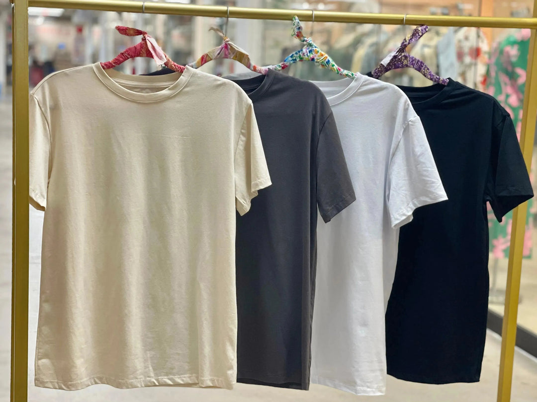 Pack of 4 Colors of the Everyday Tee on Simply Obsessed