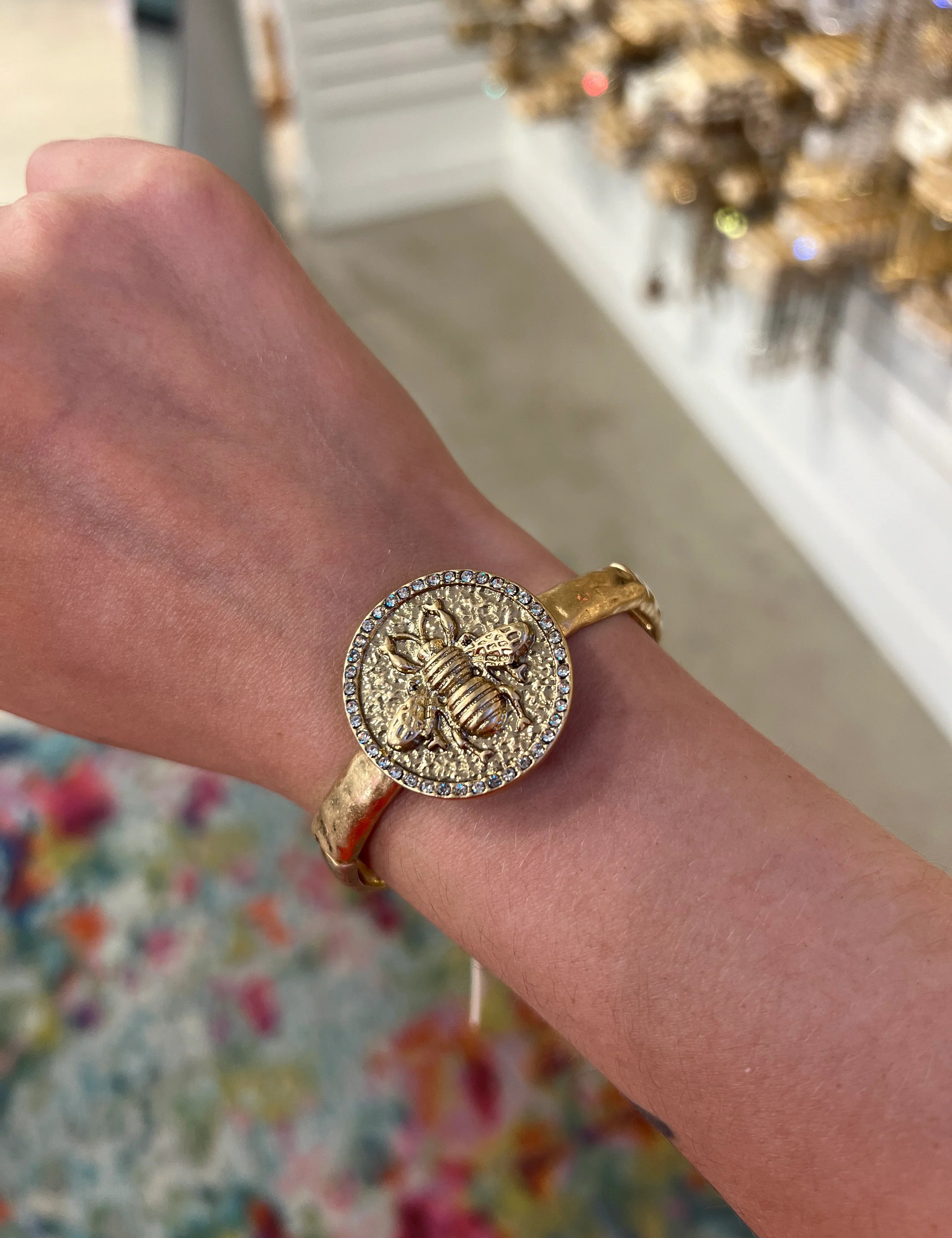 PINK PANACHE Bee Stretch Bracelet on Simply Obsessed