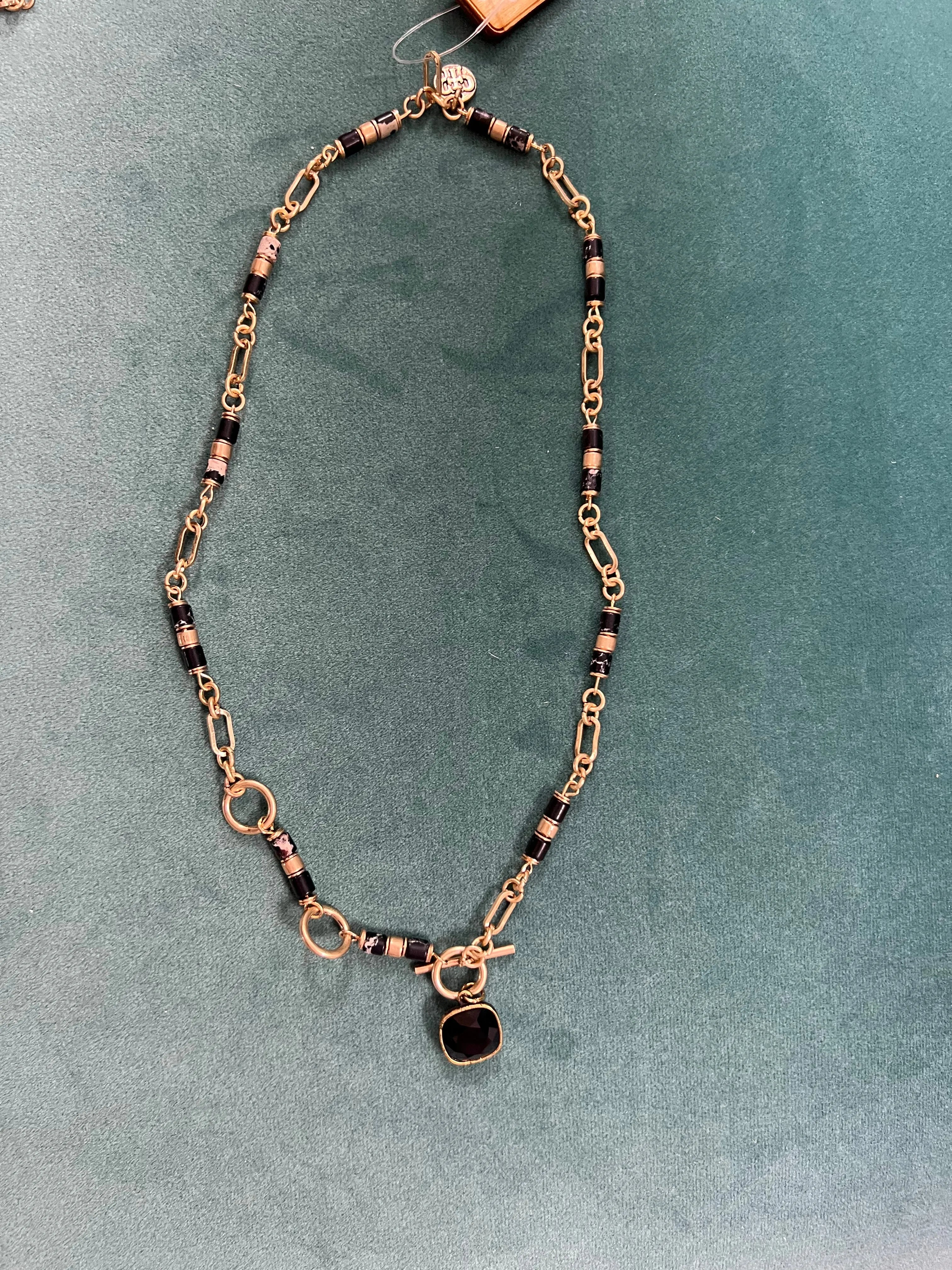 PINK PANACHE Black Beaded/Chain Necklace on Simply Obsessed