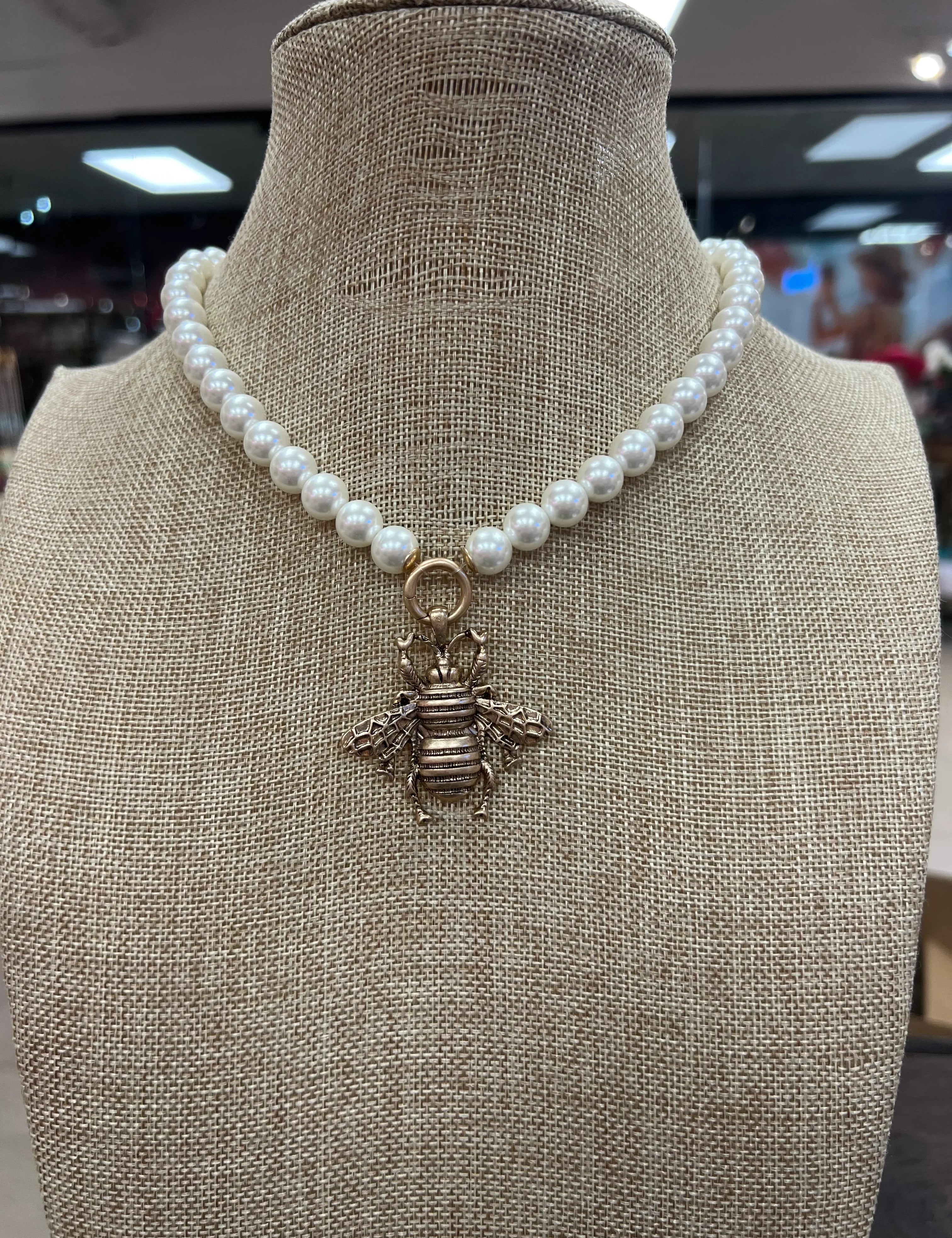 PINK PANACHE Pearl Bee Necklace on Simply Obsessed