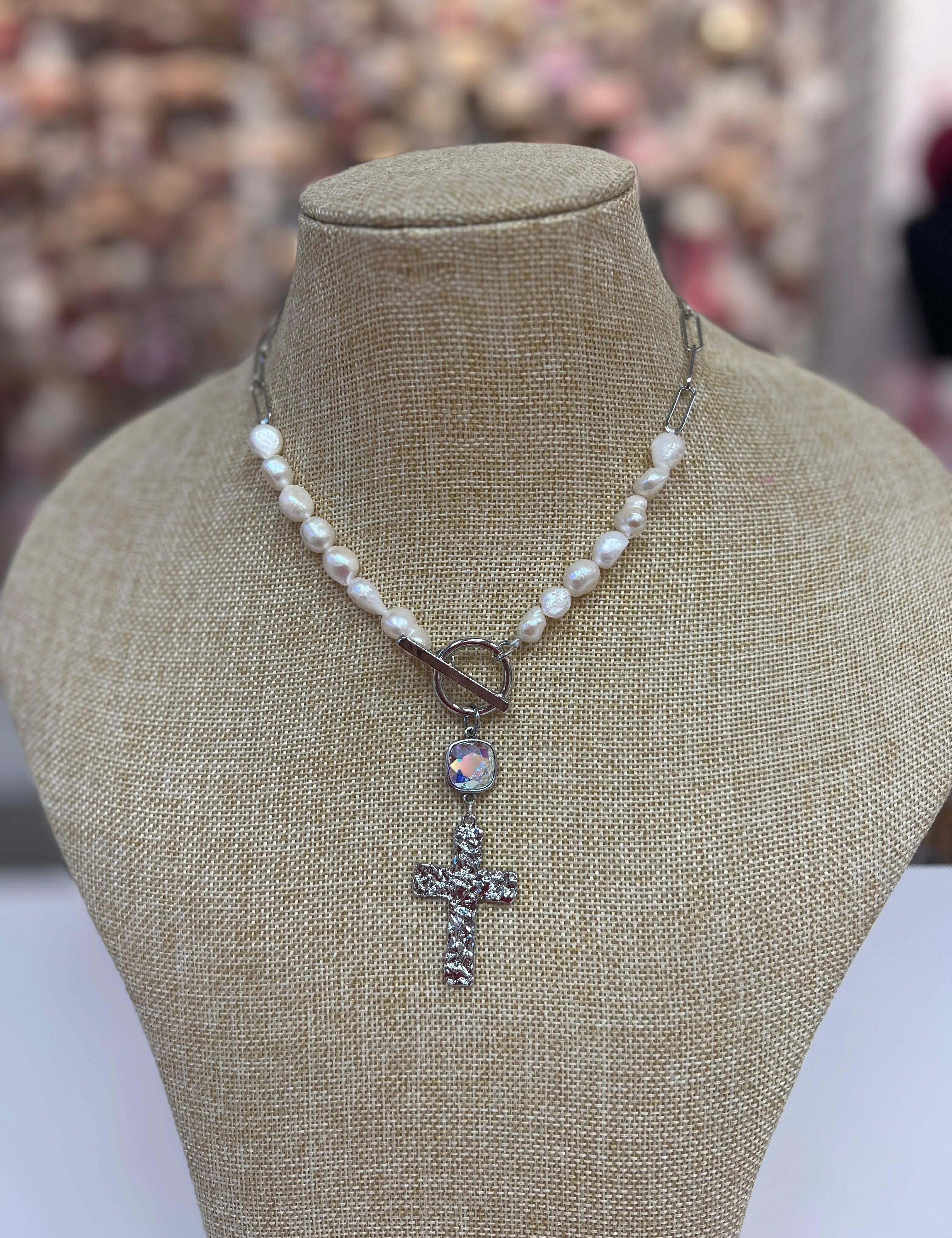 Chain Cross Necklace on Simply Obsessed