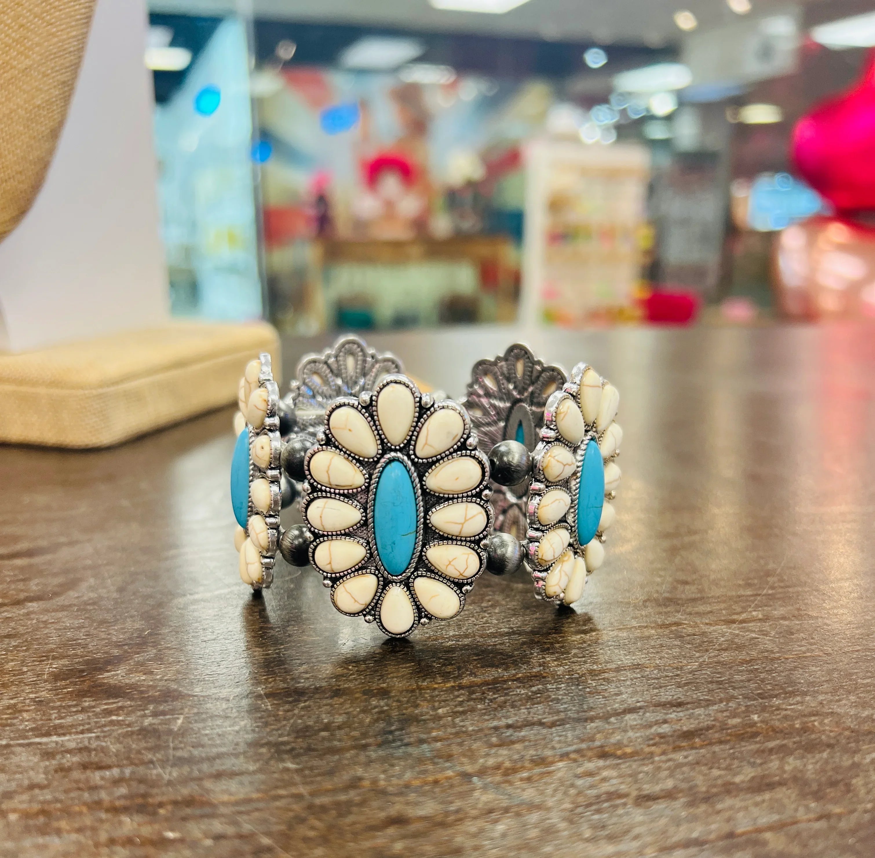 Turquoise Flower Stretch Bracelet on Simply Obsessed