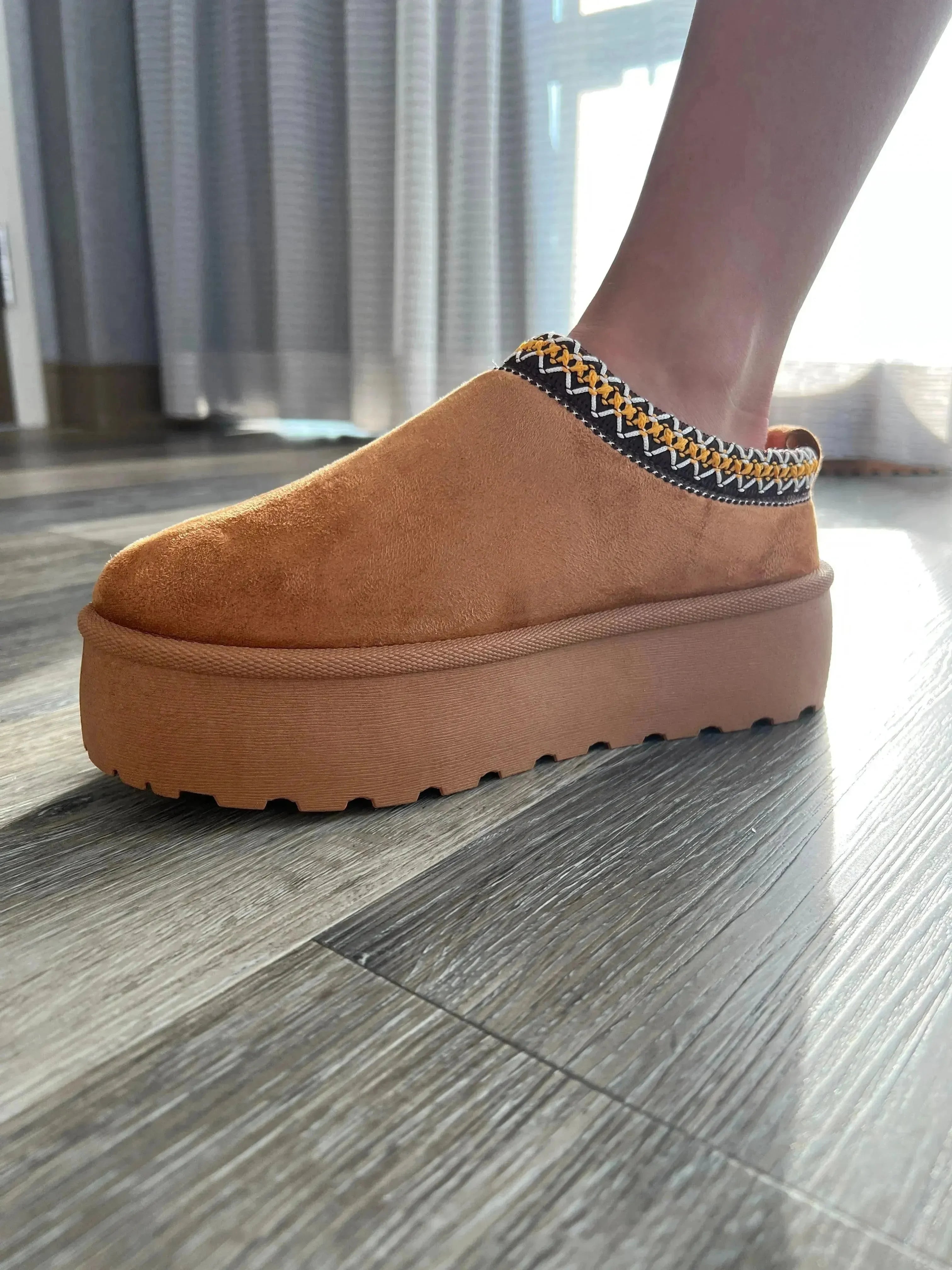 Platform Slipper Dupe on Simply Obsessed