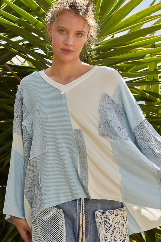 POL Oversized V-Neck Patchwork Top - WHITE/BLUE on Simply Obsessed