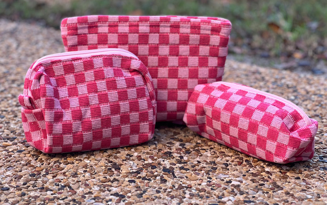 Set of 3 Pink/Pink Checkered Makeup Bag Set on Simply Obsessed