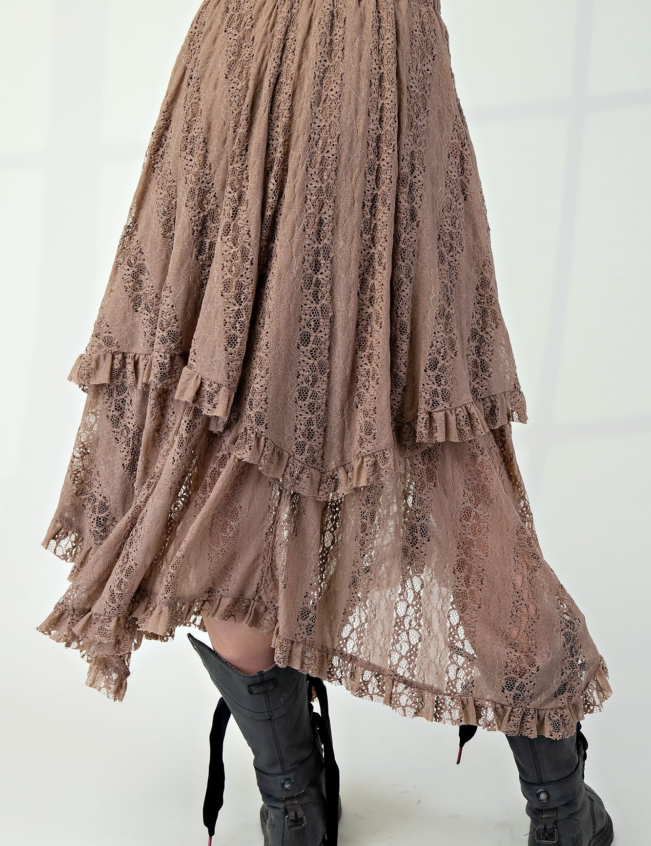 EASEL All Over Lace Skirt **VEGAS LIVES** on Simply Obsessed