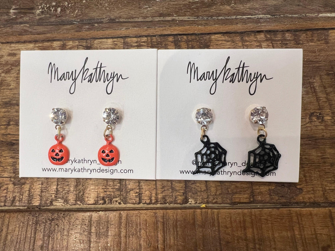 Spooky Dangle Earrings on Simply Obsessed