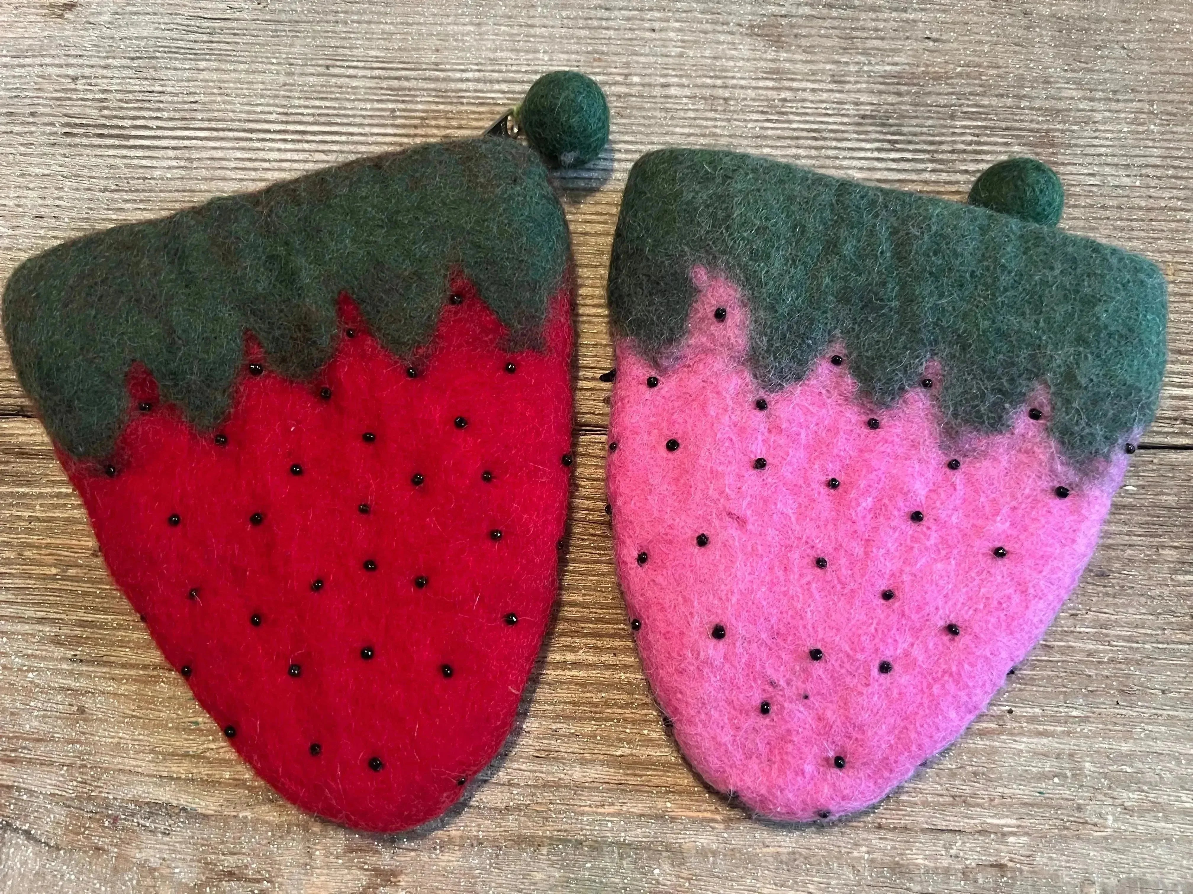 Strawberry Felted Coin Purse on Simply Obsessed