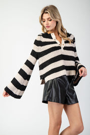 EESOME Striped Bell Sleeve Sweater * Vegas Lives* on Simply Obsessed