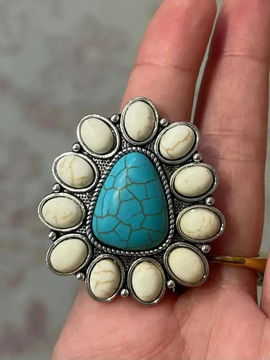Turquoise/Cream Flower Adjustable Ring on Simply Obsessed