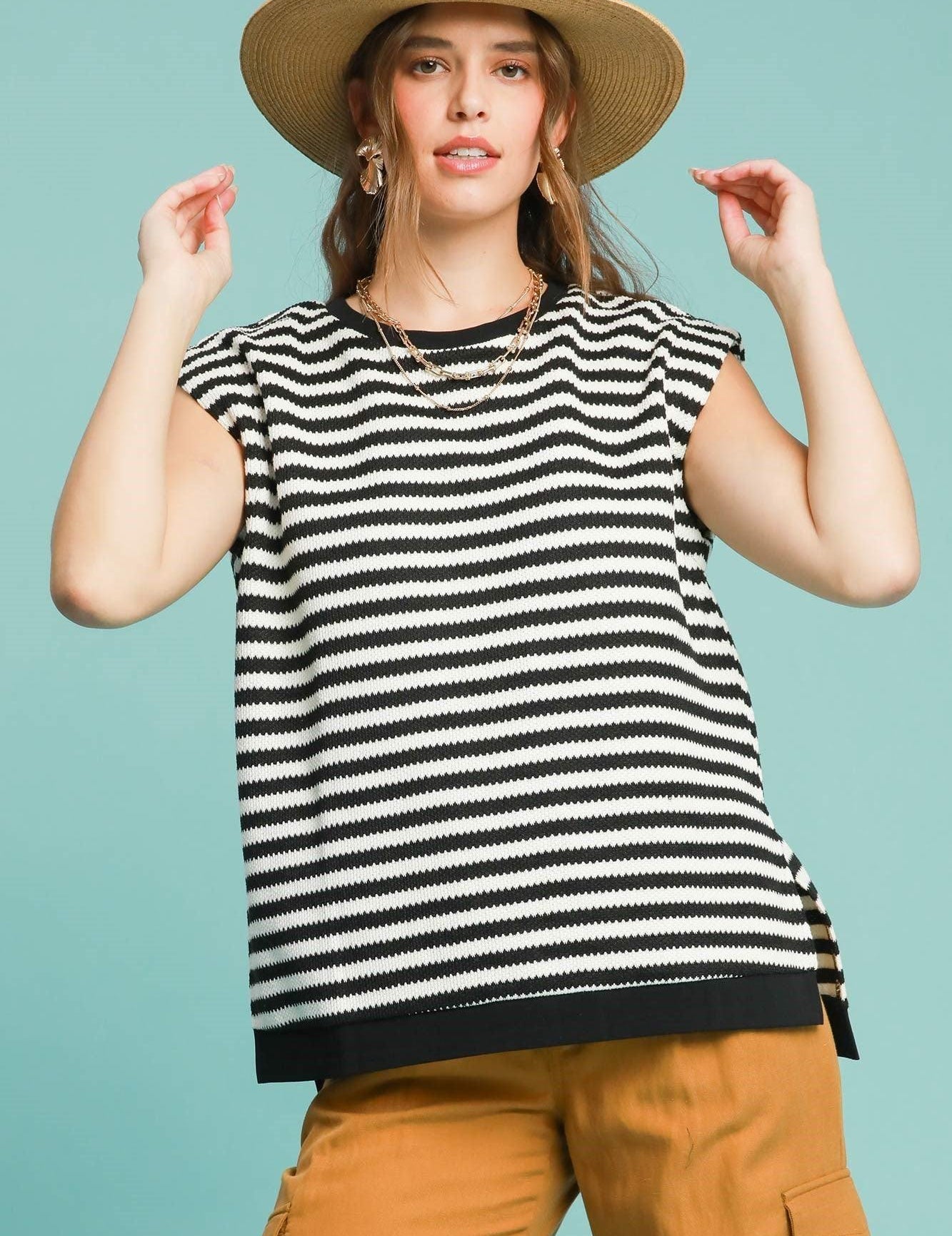 UMGEE Round Neck Stripe Knit Sleeveless Top - BLACK on Simply Obsessed