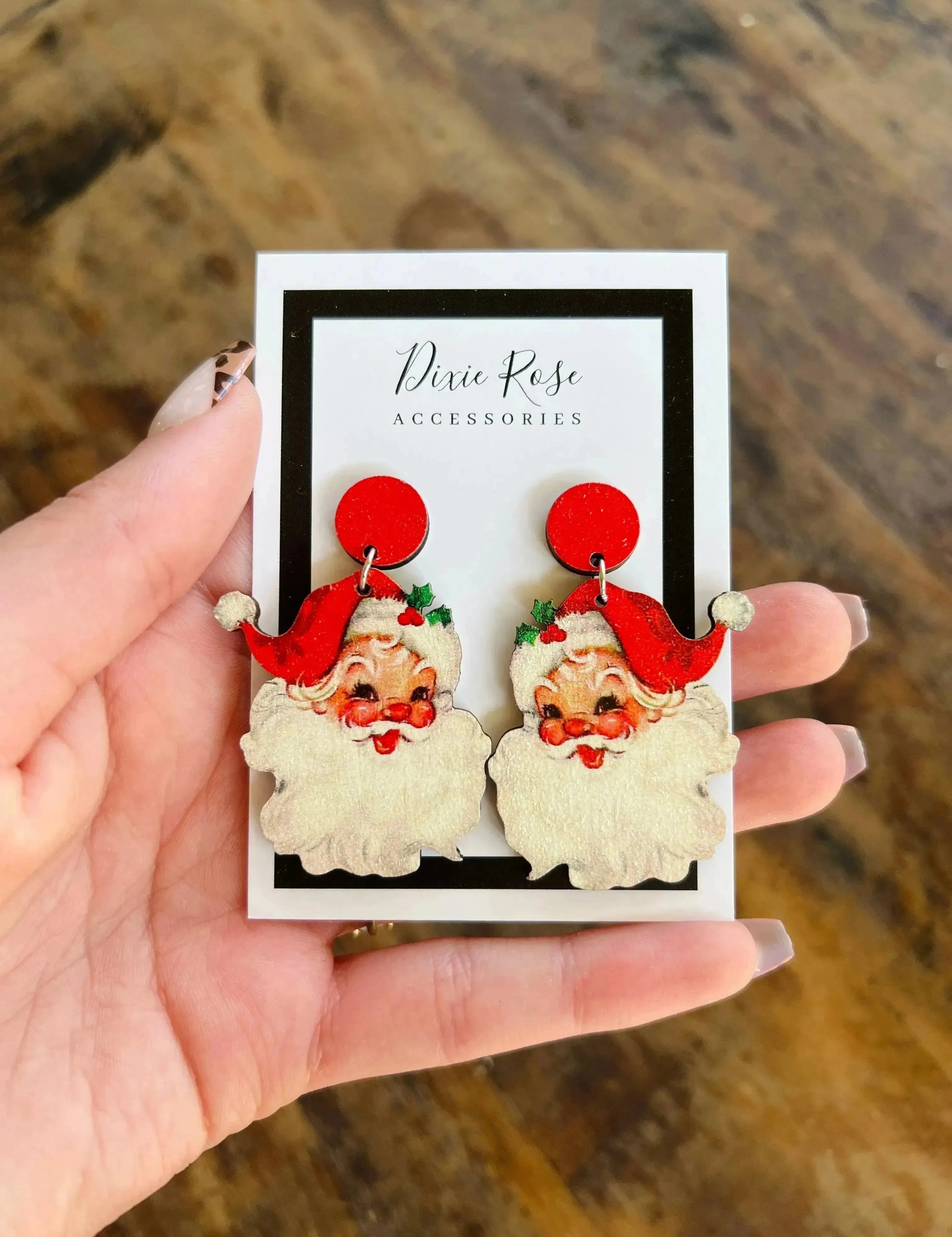 Vintage Santa Earrings on Simply Obsessed