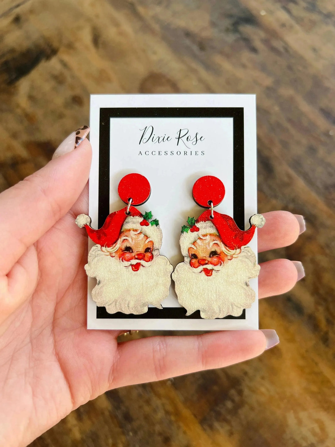 Vintage Santa Earrings on Simply Obsessed