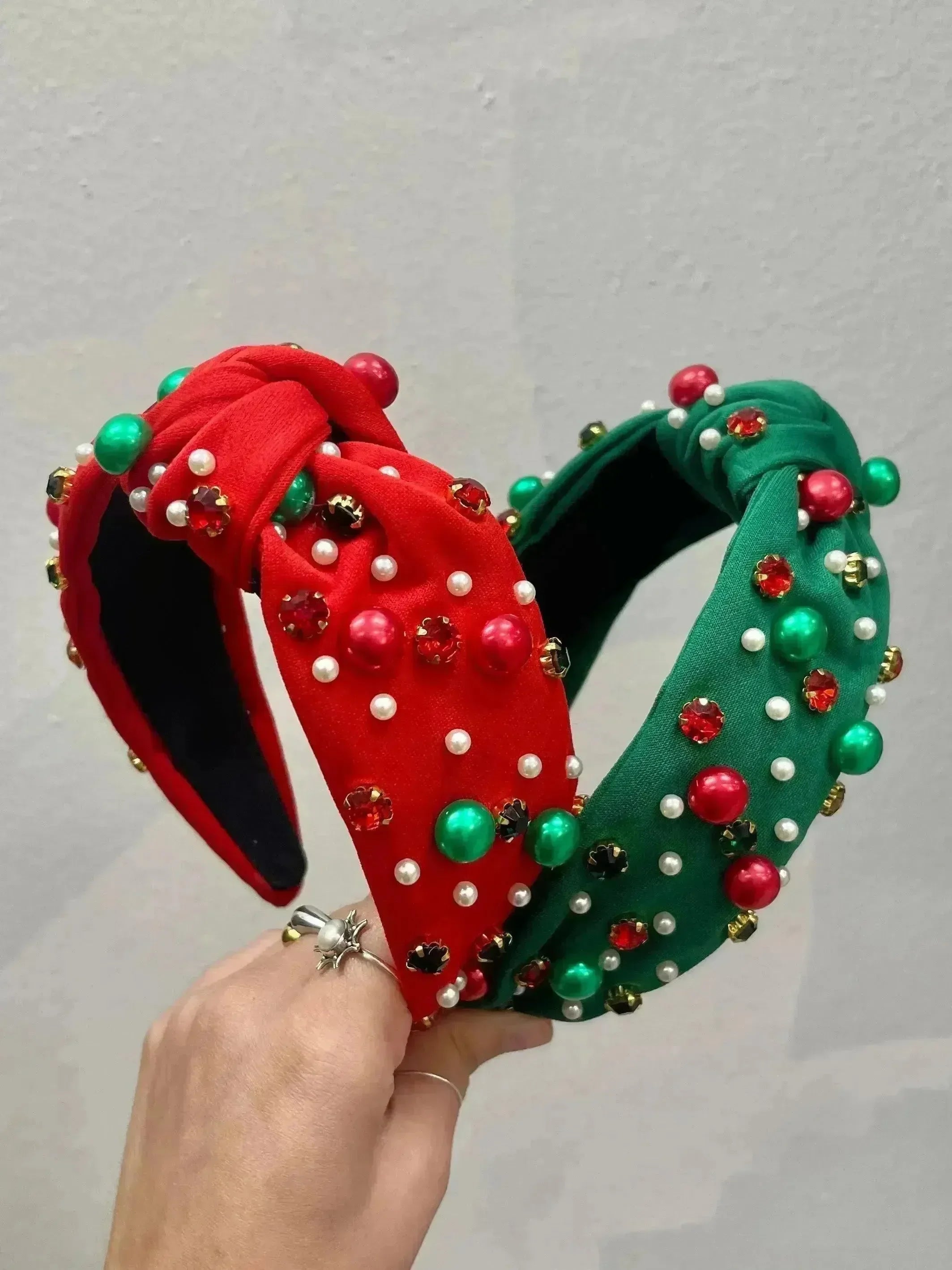 WS: Bling Christmas Headbands on Simply Obsessed