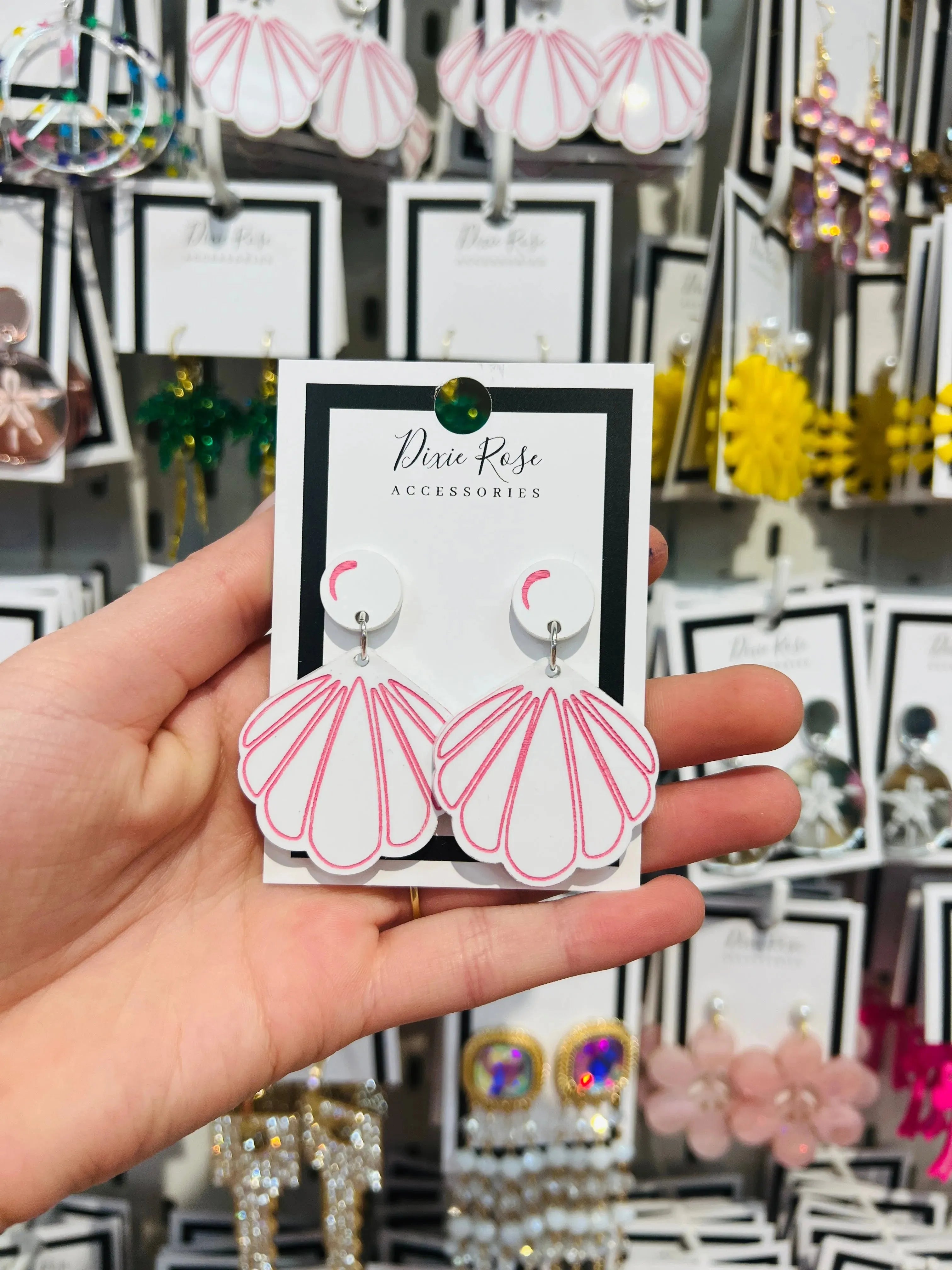 WS: Coastal Shell Earrings on Simply Obsessed