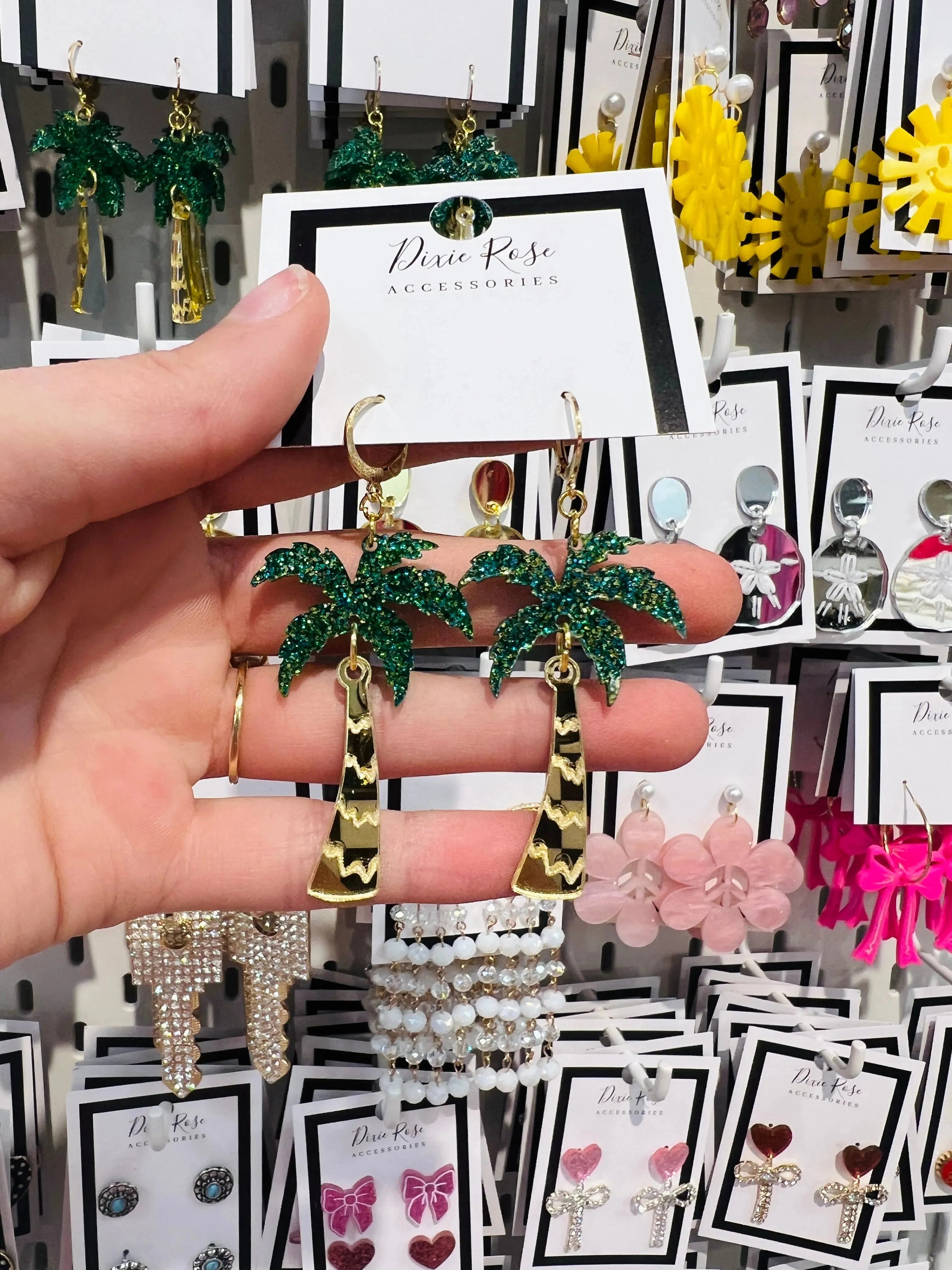 WS: Palm Tree Earrings on Simply Obsessed