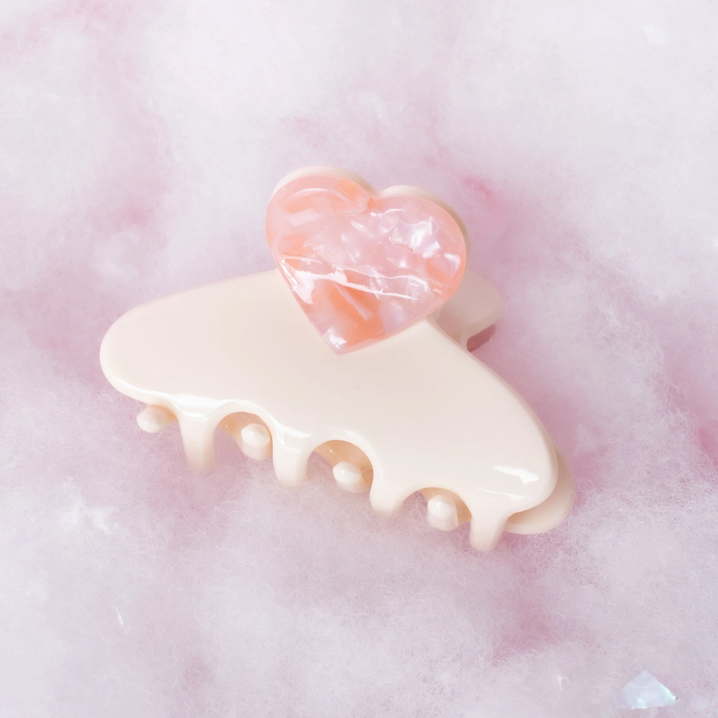 Rose Luv Hairclip on Simply Obsessed